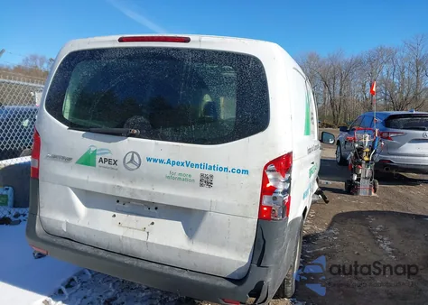 2017 Mercedes-Benz Metris z USA, uszkodzony, nr VIN WD3PG2EA8H3219865